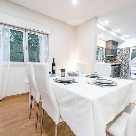 Veneza By Hellovacations *