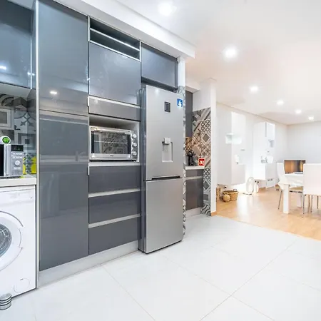 Villa Veneza By Hellovacations