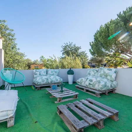 Veneza By Hellovacations *