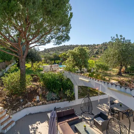 Veneza By Hellovacations * البوفيرا