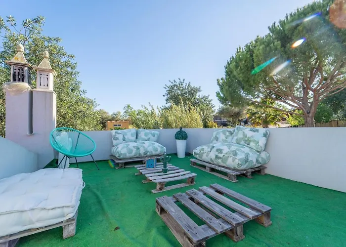 Veneza By Hellovacations *