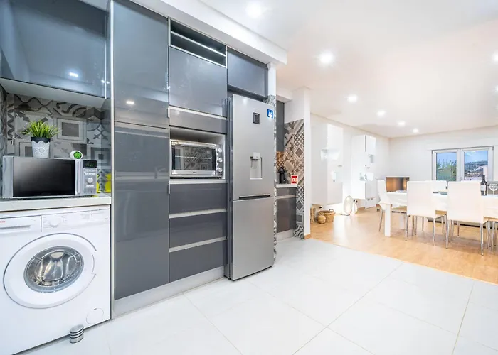 Villa Veneza By Hellovacations Albufeira